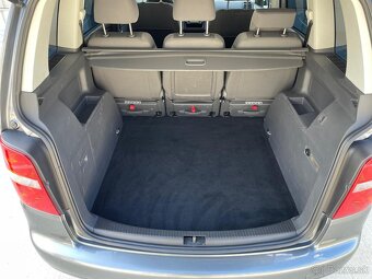 Volkswagen Touran 2.0 TDI Comfortline MT6 - 14