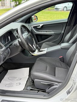 Volvo V60 AWD CROSS COUTRY—D4 2.4 140kw—automat—2015–188.000 - 14
