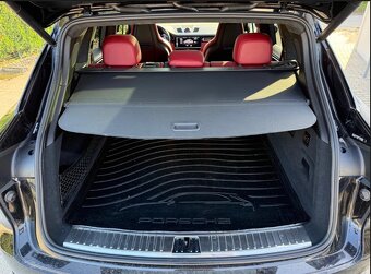 Porsche Cayenne Turbo 4x4 - 14
