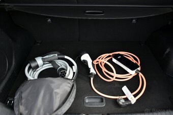 Kia Niro EV 64 kWh Platinum - 14