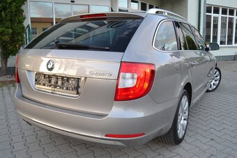 ŠKODA SUPERB COMBI II 2.0 TDI ELEGANCE, KOŽA, BIXENÓNY, R17 - 14