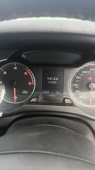 Audi A4 B8 2008 105kw S line Black Edition - 14