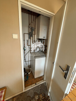 Reality KOMPLEX s.r.o. Vám ponúka apartmánový dom vo Veľkom - 14