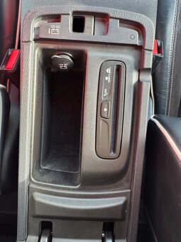 Jeep Grand Cherokee 3.0L V6 TD Overland A/T - 14