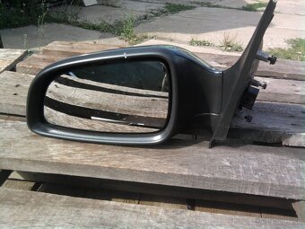 Predam na Opel astra H predne a zadne svetla - 14