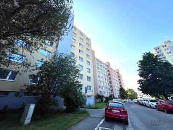 PRENÁJOM 3 izb. zariadený byt s loggiou  v Dúbravke, J.Rašu. - 14