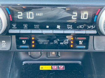 Toyota RAV4 2.5 Hybrid e-CVT Executive AWD, 163kW, A1, 5d - 14