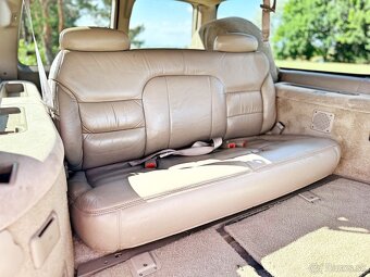 1999 Chevrolet Suburban 1500 LT | 5.7L V8 | 4x4 - 14