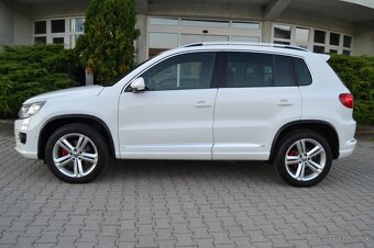 VW TIGUAN 2.0 TDI R LINE 4 MOTION, ALU R18, BIXENÓNY, CHRÓM - 14