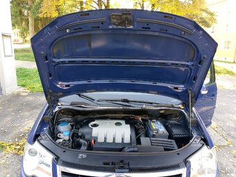 Volkswagen Touran 1,9 TDI REZERVOVANÉ - 14