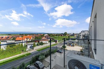 Moderný 2-izbový byt s balkónom a parkovacím miestom - 14