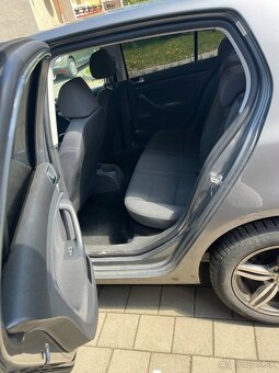 Volkswagen Golf 5 1.9 TDI - 14