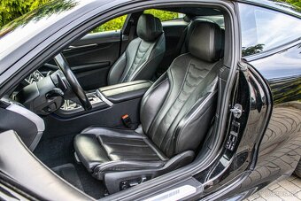 BMW Rad 8 M850i xDrive Coupé - 14