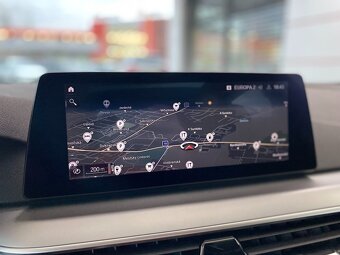 BMW 520d Touring 140kW xDrive AT/8 - 14