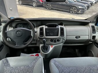 🚐 Opel Vivaro 1.9 CDTI (2007) - 14