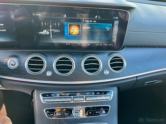 Mercedes-Benz E400d T 4matic AMG 3/2019 - 14