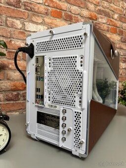 Ryzen 7 9800X3D\32GB\RTX 3080\SSD\850W Zdroj - 14