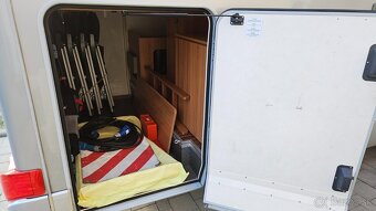 Integrovaný autokaravan HYMER Exsis I562 Silverline - 14