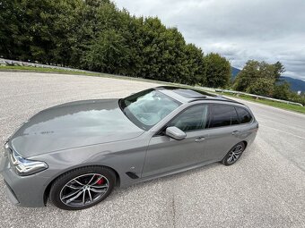 BMW 520xdrive Mpacket - 14