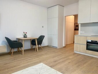 3 izb byt Komárno NOVOSTAVBA - 14