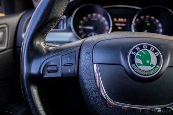 Škoda Superb Combi 2.0 TDI CR AJ NA SPLÁTKY / PROTIÚČET / - 14