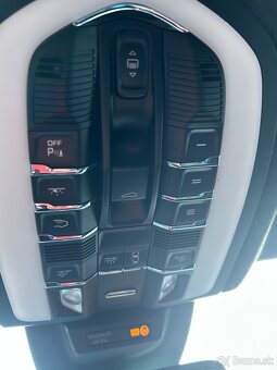 Porsche Macan Turbo Performance - 14