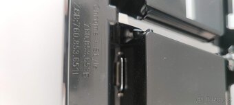 VW Touareg 3 760 maska chladica Touareg 3 chrom rline - 14