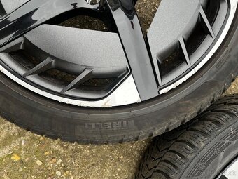 Kolesa Cupra Born 215/45 R20 - 14