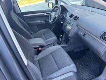 VW Touran, 1.6 TDi, 77 kW - 14