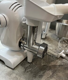 Kuchynský robot Bosch MUM 54240 - 14