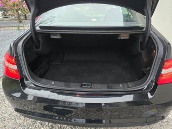 Mercedes-Benz E trieda Kupé 220 CDI BlueEFFICIENCY 7G - 14