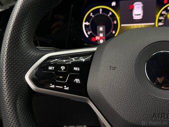 VOLKSWAGEN GOLF VARIANT 8 R-LINE 2.0 TDI 2022 - 14