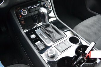 Volkswagen Touareg 3.0 TDI BMT 4-Motion - 14