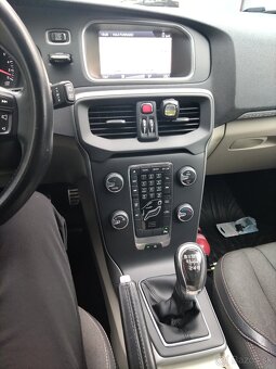Volvo V40 Cross country - 14