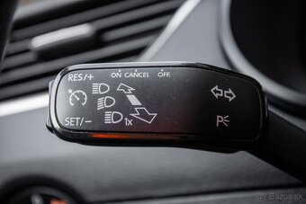 Škoda Octavia Combi 2.0 TDI Style DSG - 14