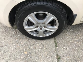KIA Soul SUV  1.6 CRDI Diesel 94Kw rok výroby 2010 - 14