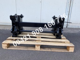 Predám nový rýchloupínač + paletizačné vidly na Komatsu WB - 14
