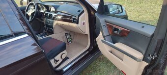 Predám Mercedes Benz GLK - 14
