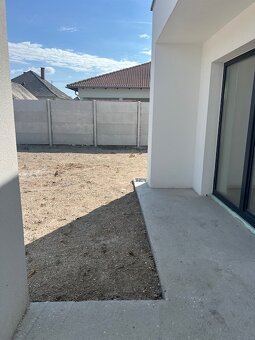 Rodinný dom Veľké Blahovo, novostavba - 14