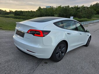 Tesla model 3 Long Range 366 kw Refresh model 2021 - 14