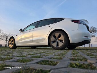 Tesla model 3 Long Range 366 kw Refresh model 2021 - 14