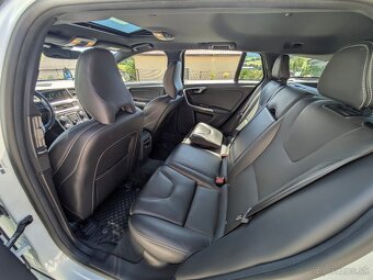 Volvo V60 plugin-hybrid, 4x4 , D5 AWD, r.v. 2015 - 14