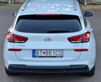 Hyundai i30 1.6CRDi 85kw 3/2021 Slovenské auto - 14