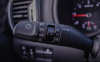 Kia Sportage 2.0 CRDi 4WD A/T - 14