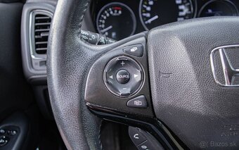 Honda HRV 1.5 i-VTEC CVT 96kW automat - 14