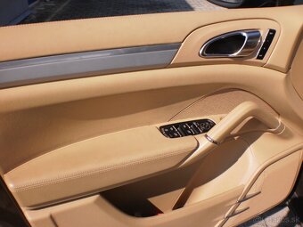 Porsche Cayenne 3.0TDi, 4 x 4 ,180kW, A 8 r.11 - 14