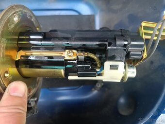 Rozpredám Suzuki v-strom 1000 na ND - 14