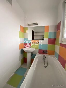 Na prenájom  3 izbový byt s balkónom  v centre mesta Dunajsk - 14