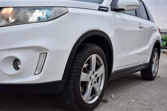 Suzuki Vitara 1.6 4x4 benzín - 14