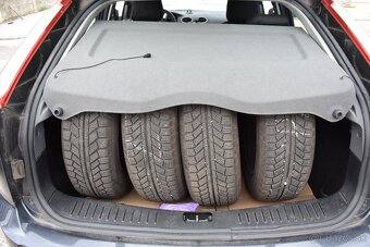 Ford Focus 1.6 16V Duratec Classic X - 14